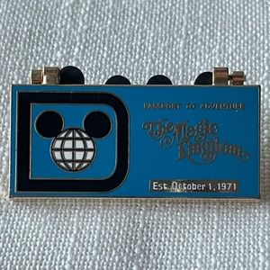 Disney Magic Kingdom Passport Pin